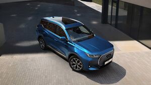 TENET ворвался в десятку самых продаваемых авто России за неделю