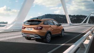 Lada Vesta с автоматом заняла 40% продаж в Петербурге