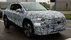 Первые изображения нового Mercedes-Benz GLA 2027 появились до официальной премьеры