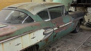 Редкий Pontiac Bonneville 1958 года найден с уникальным мотором Tri-Power