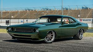 Уникальный Dodge Challenger 1970 года с битурбо V8 удивил поклонников маслкаров