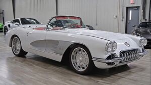 Редкий Chevrolet Corvette 1958 года продают за полмиллиона долларов в США