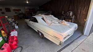 Редкий Pontiac Ventura 1966 года ищет нового владельца после долгого хранения