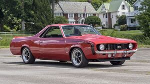Chevrolet El Camino 1978 года получил облик Camaro 1969 и стал El Camaro