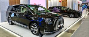 Цены на новый российский минивэн Sollers SP7 раскрыты дилерами раньше времени