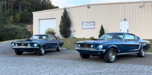 Два уникальных Mustang Cobra Jet 1968 года: фастбэк и купе с идеальной историей