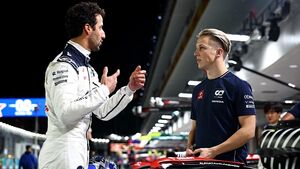 Лиам Лоусон рассказал о переменах после сообщения от Риккардо в Баку