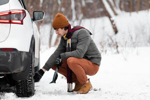 ADAC провел крупнейший тест зимних шин: кто оказался лучшим?
