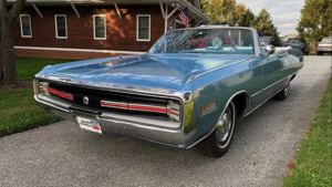 Редкий кабриолет Chrysler 300 1970 года с историей знаменитости выставлен на продажу
