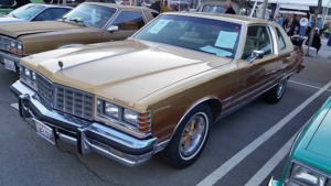 Редкий Pontiac Bonneville Brougham с пробегом 29 тысяч км не нашел покупателя