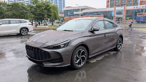Автомобили Chollima из Северной Кореи оказались перелицованными китайскими моделями