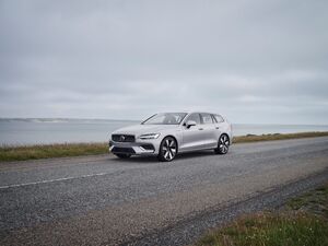 Прощальный аккорд Volvo: представлен самый мощный и последний универсал V60