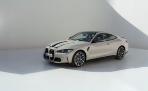 BMW отзывает часть M4 и 430i из-за риска перегрева кабелей аккумулятора
