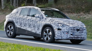 Mercedes готовит новое поколение GLA с обновленным дизайном и технологиями