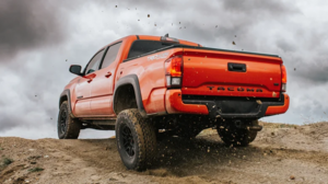 Что скрывается за аббревиатурой TRD на автомобилях Toyota и почему это важно