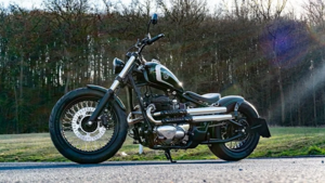 Необычный кастом-байк: Kawasaki Bobber с сердцем Honda и мотором W650