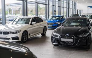 Рынок подержанных авто лихорадит из-за утильсбора на мощные машины
