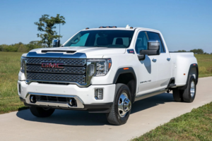 Владелец GMC Sierra 3500HD проехал 4300 км и продал почти без потерь