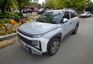 Обновленный Hyundai Venue показали на фото без камуфляжа до официальной премьеры
