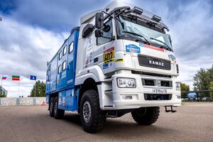 Легендарный КАМАЗ-635050 из команды «КАМАЗ-мастер» выставлен на продажу