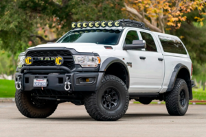 Уникальный Ram 2500 Tradesman AEV Prospector XL в стиле Trump ушел с молотка за 62 000 долларов