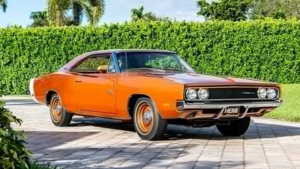 Редчайший Dodge Charger 1969 года с уникальной окраской и оригинальным Hemi V8