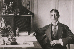 За что в 1921 году расстреляли русского поэта Николая Гумилева