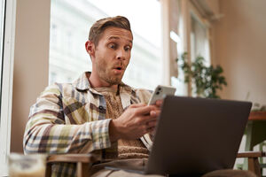 Ozon зафиксировал рекорд: более 3 100 автомобилей заказано за год