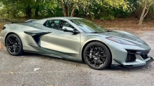 Владелица продает почти новый Corvette Z06 2023 года, но не соглашается на обмен