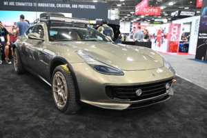 Владелец Porsche 911 Dakar решил превзойти заводскую версию и построил свой уникальный спорткар