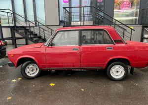 В Москве на продажу выставили почти новый ВАЗ-2105