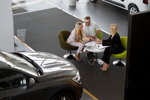 Renault Group увеличила мировые продажи, но в России почти исчезла