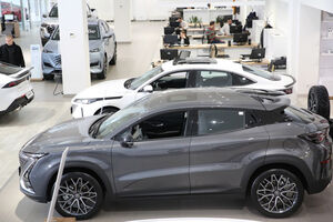 Продажи новых легковых автомобилей в России в октябре 2025 года