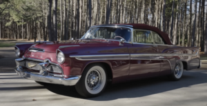 Легендарный DeSoto Fireflite 1956 года: роскошь, мощь и уникальные детали эпохи