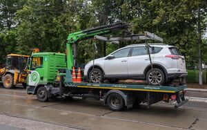 Водителям дадут 15 минут на спасение машины от эвакуации