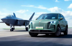 Гибридный Hongqi HS6 установил мировой рекорд по дальности хода без дозаправки