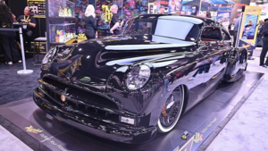 Meguiar's удивил на SEMA: кастомный Pontiac 1949 года с мотором LSA стал звездой
