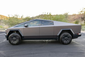 В США купили подержанный Tesla Cybertruck 2024 с FSD за 66 500 долларов