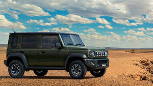 Тест-драйв пятидверного Suzuki Jimny: легенда стала практичнее и дороже