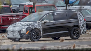 Chrysler готовит обновленную Pacifica 2027 с элементами Halcyon для нового витка интереса к минивэнам