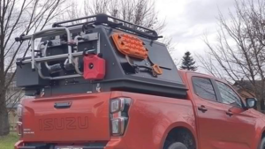 Универсальный кемпер Mudmate за $10 000: решение для любого пикапа в 2025 году