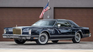 В США нашли Lincoln Continental Mark V 1979 года с пробегом всего 156 км