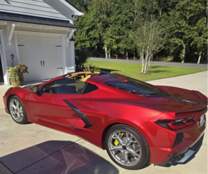 Владелец Corvette Stingray проехал 6400 км и продал авто с огромным убытком