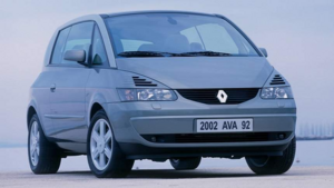 Renault Avantime: самый необычный французский автомобиль XXI века скоро в США