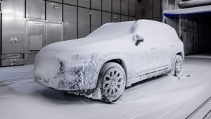 Mercedes-Benz GLB проходит экстремальные испытания в аэродинамической трубе и морозильной камере