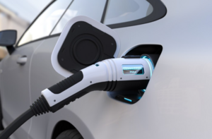 Можно ли заряжать электромобиль зимой без риска для батареи и авто