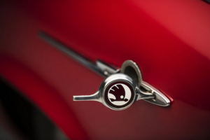 Как необычные детали делают автомобили уникальными вопреки унификации и модульным платформам