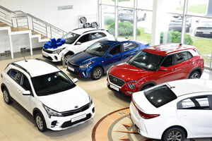 Примерно три четверти проданных в октябре автомобилей – 2025 года выпуска