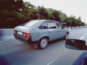 Настоящая капсула времени: в России продают «Москвич-2141» в состоянии нового авто