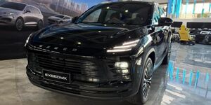В Китае сфотографировали экспортный кроссовер Exeed MX с полным приводом